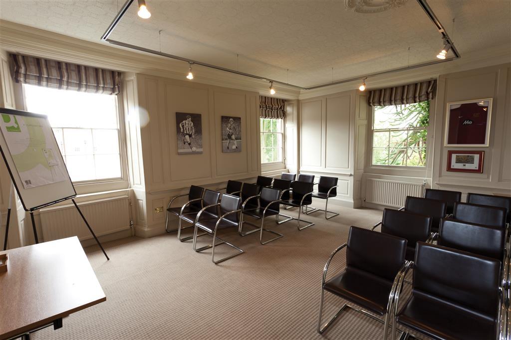 Best Western Plus Sheffield Mosborough Hall Hotel Επιχειρήσεις φωτογραφία